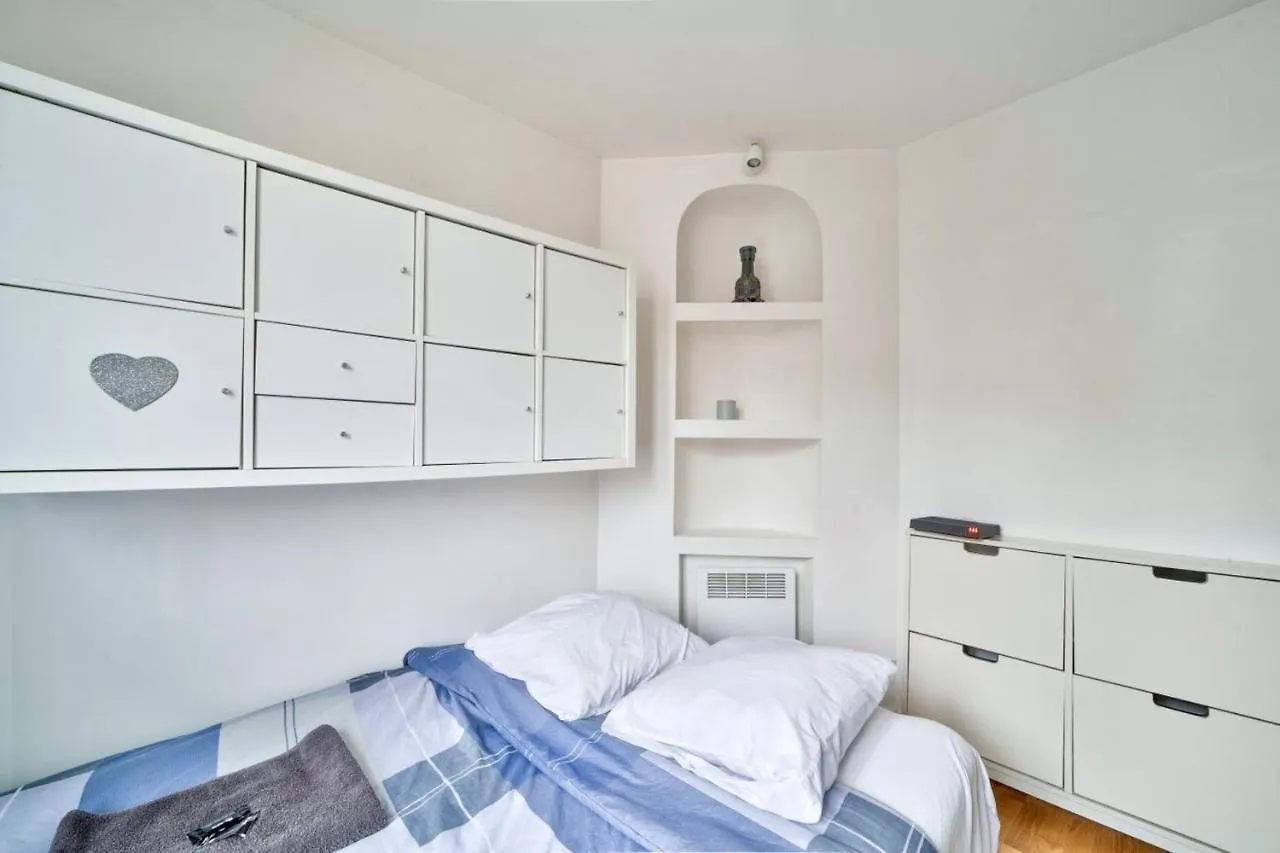 Charming Apartment For 2 In The Heart Of The 20Th Arrondissement Paris